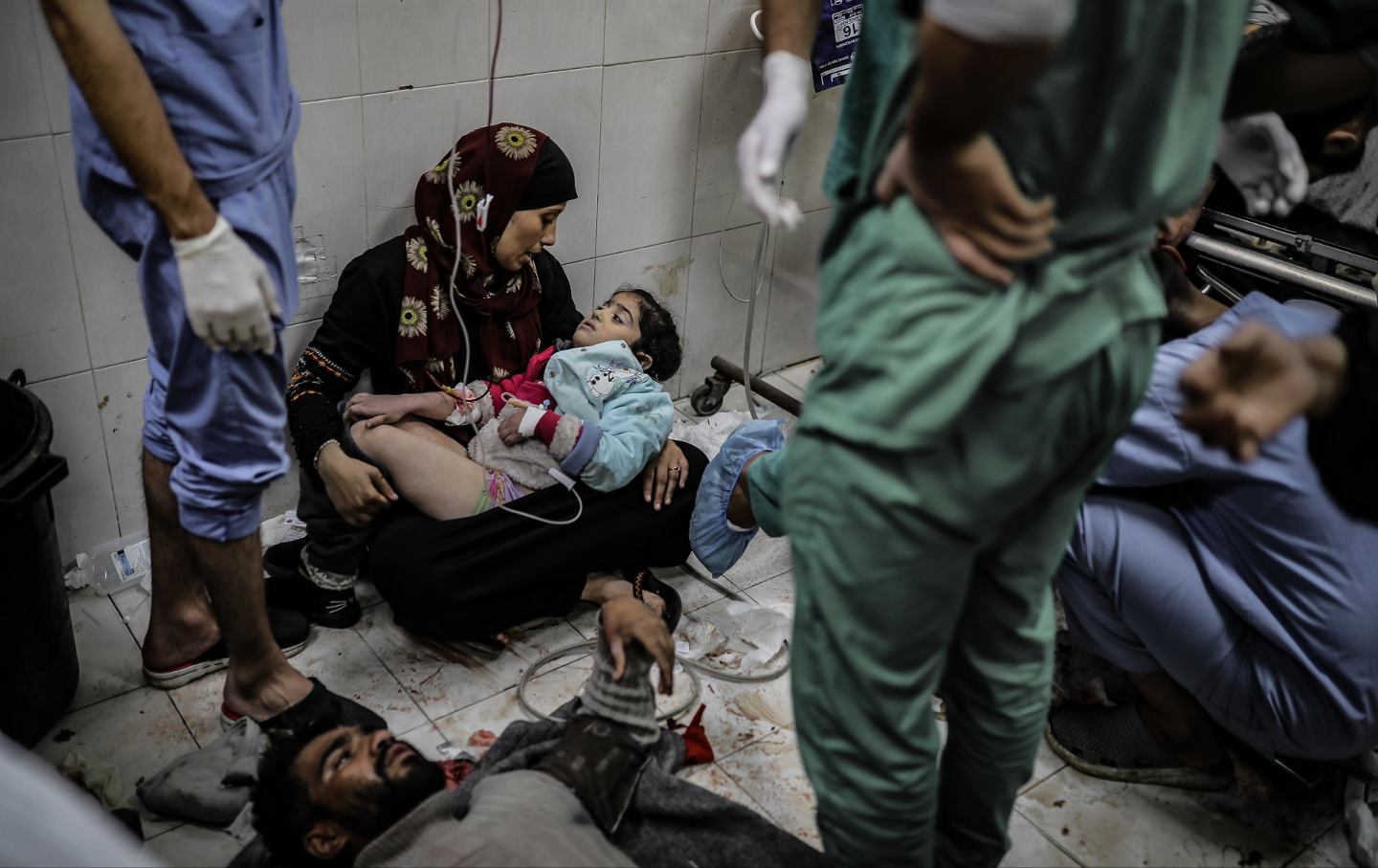 Injured Palestinians, including children, are brought to Nasser Hospital to receive medical treatment following Israeli attacks in Khan Yunis, Gaza, on January 22, 2024.