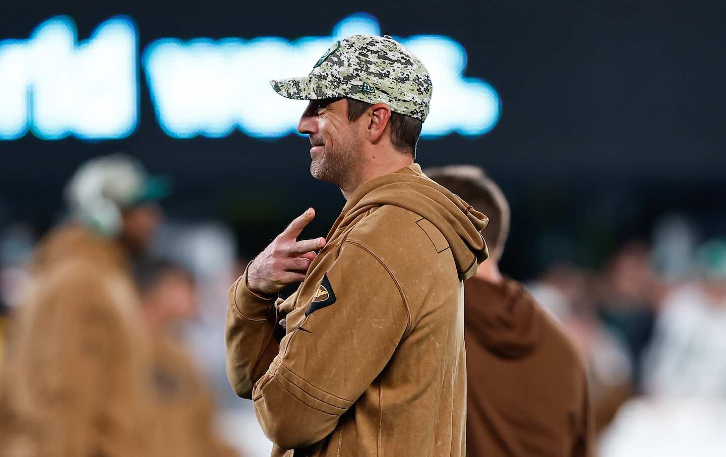 Aaron Rodgers of the New York Jets prior to the game against the Los Angeles Chargers on November 6, 2023.