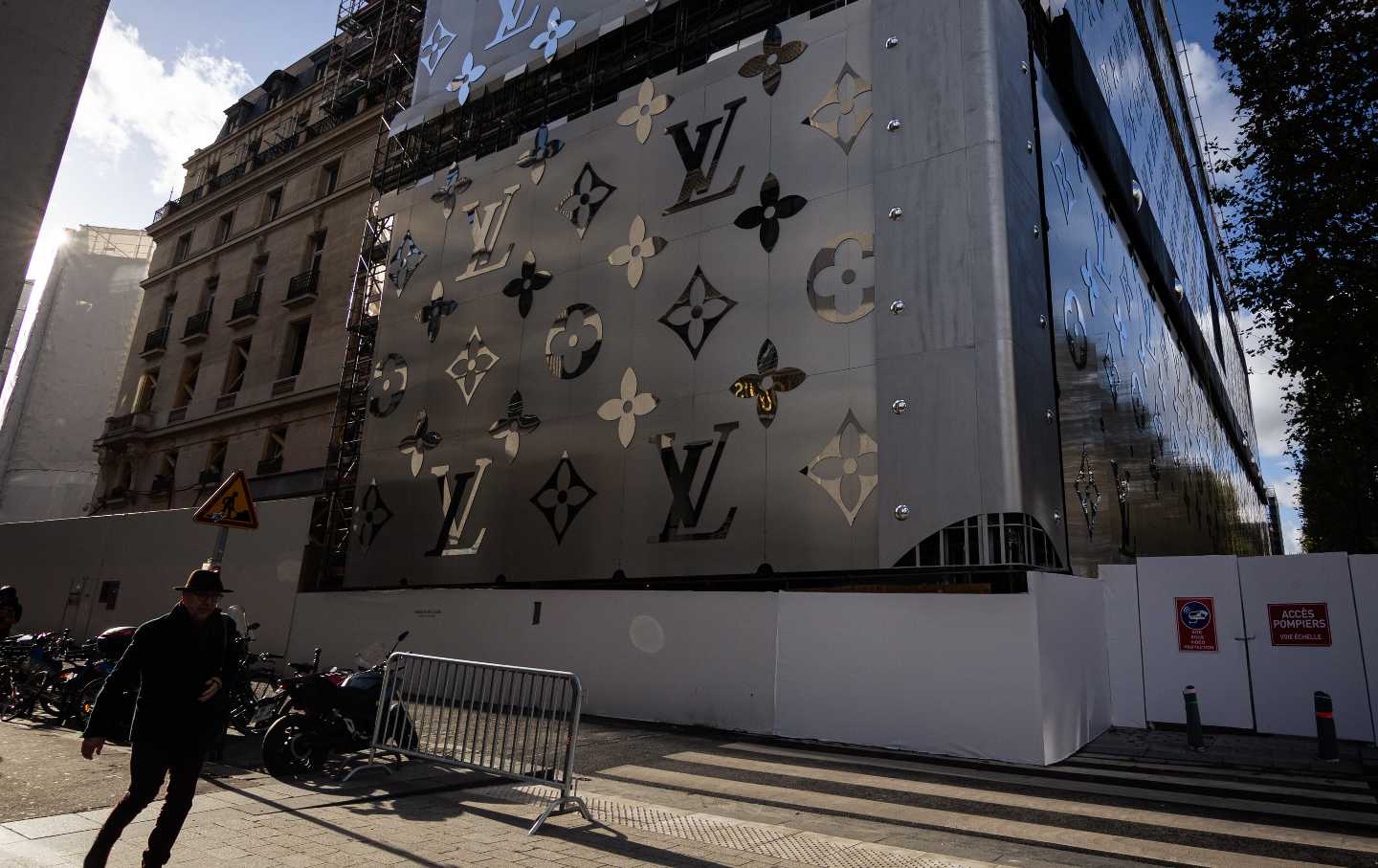 Louis Vuitton’s branding opportunity in Paris.