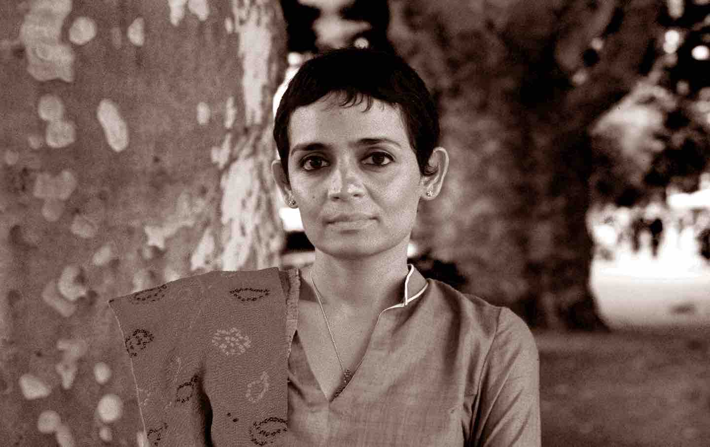 Arundhati Roy, 2002.