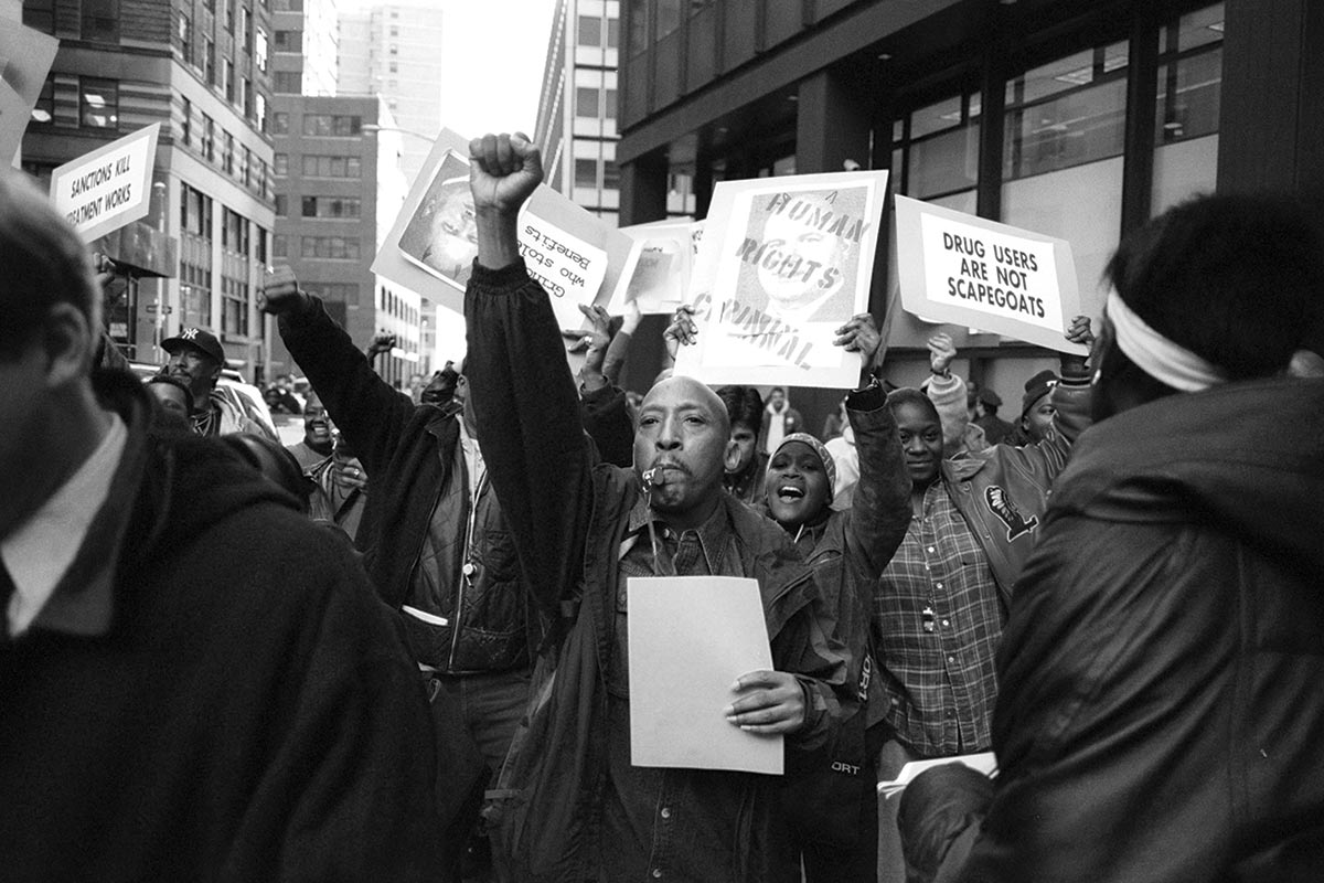 Homeless New Yorkers protest Giuliani’s punitive policies on homelessness.