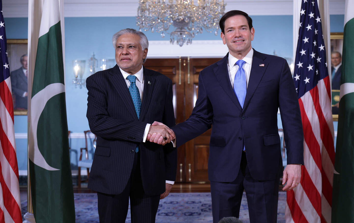 US Secretary of State Marco Rubio (R) welcomes Pakistani Deputy Prime Minister and Foreign Minister Mohammad Ishaq Dar at the State Department on May 29, 2026.