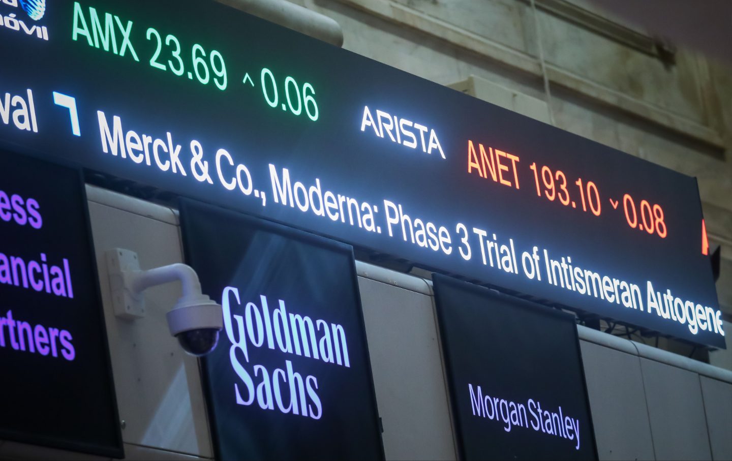 Moderna Inc. and Merck & Co. mRNA melanoma trial news on the floor of the New York Stock Exchange (NYSE) in New York, US, on Wednesday, Aug. 19, 2026.