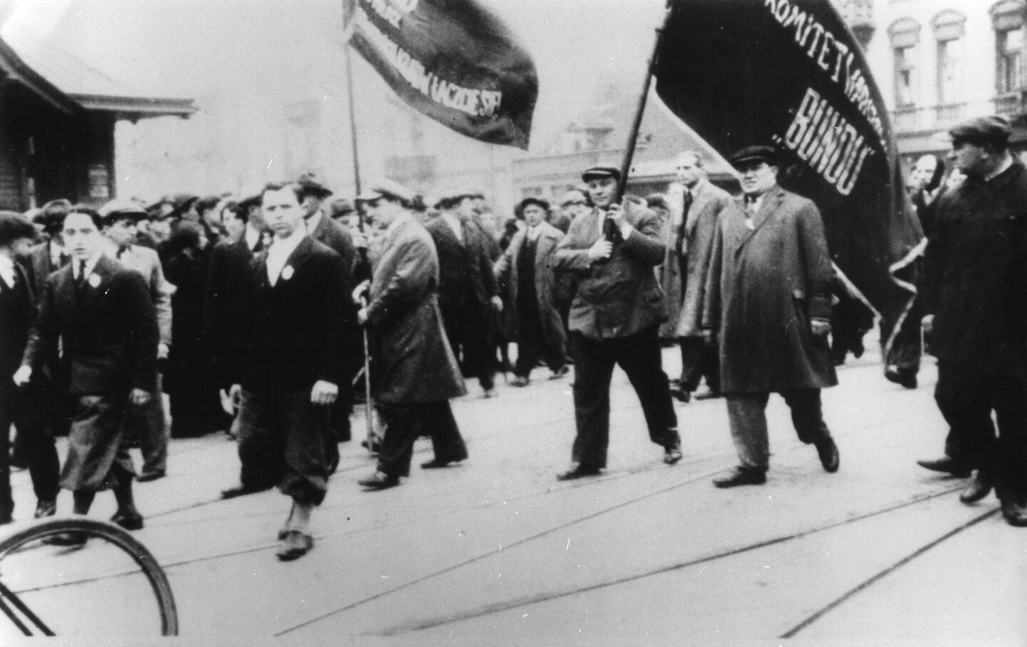 March of the Jewish socialist Bund on May Day, 1930, in Poland.