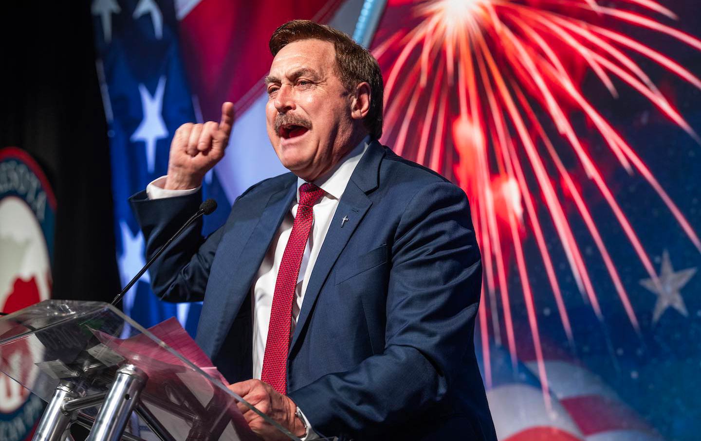 Gubernatorial candidate Mike Lindell makes his case for the GOP nomination in Duluth, Minnesota, in May 2026.